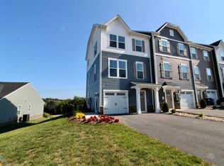 4489 Drysdale St, Harrisonburg, VA 22801
