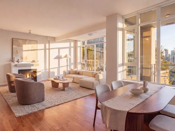 2055 Yukon St #705, Vancouver, BC V5Y 4B7