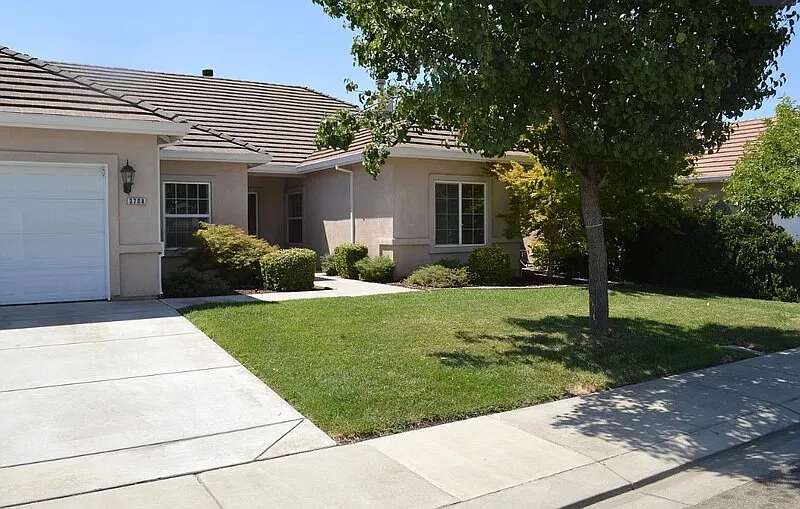 3708 Lauding Way