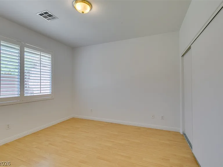 10513 Shanna Trellis Ave — Photo 31