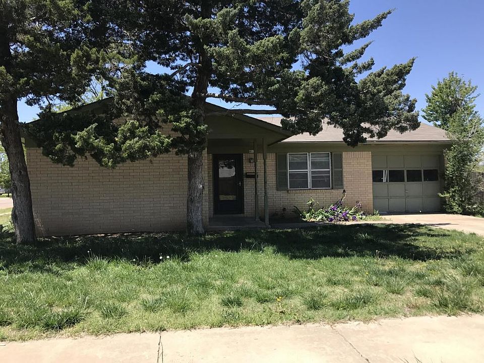 2nd image of 401 Willow Ave