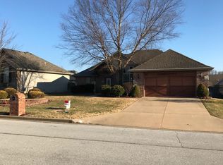 937 E Weldon Dr FLOOR 1, Nixa, MO 65714