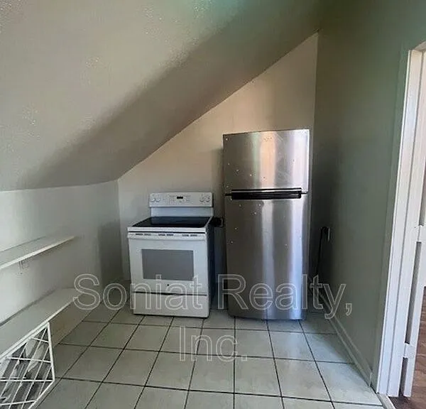 2119 N Villere St #A — Photo 15