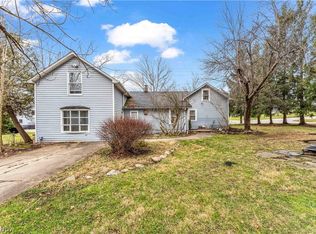 10295 Stafford Rd #2B, Chagrin Falls, OH 44023