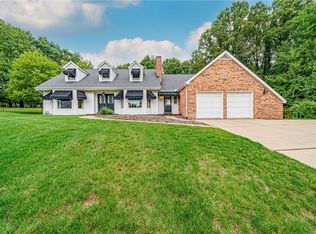 304 Sarah Ct, Jeannette, PA