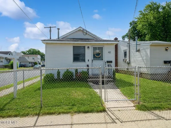 42 Ocean Avenue, North Middletown, NJ 07748