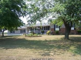 743 Bayard Rd, Lothian, MD 20711