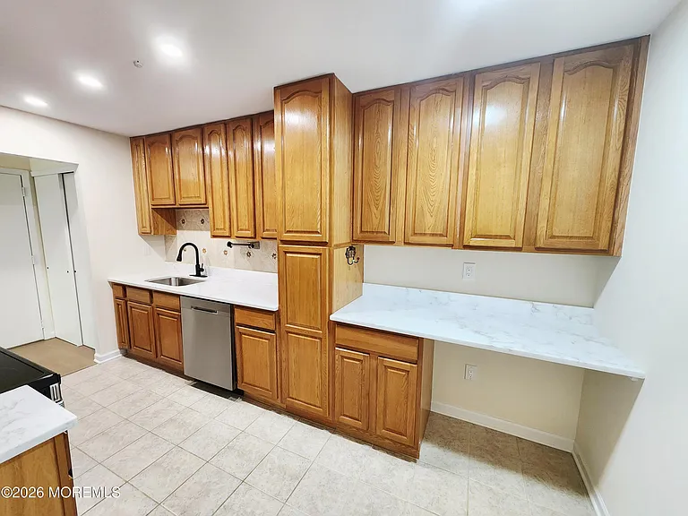 26 Meadow Green Cir #K — Photo 3