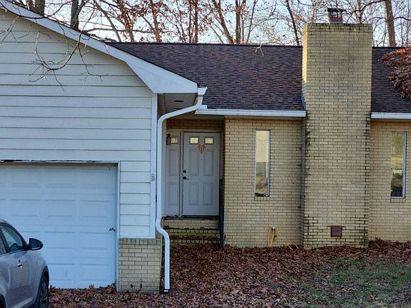 2nd image of 1401 Piney Grove Church Rd