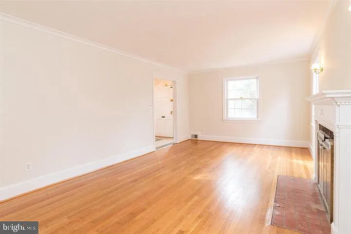 1667 Primrose Rd NW — Photo 18
