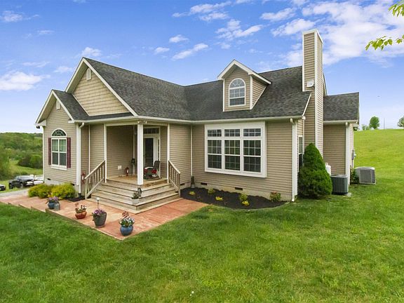 3rd image of 2711 Crab Creek Rd