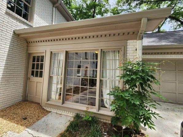 943 Barton Woods Rd NE, Atlanta, GA 30307