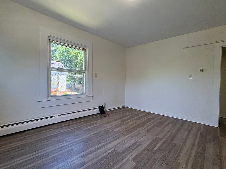 291 Spruce St. - Blue Pod — Photo 2
