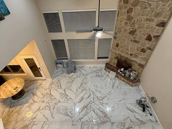 3rd image of 5001 Buckland Dr
