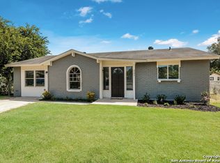 321 Melissa Ct, Schertz, TX 78154