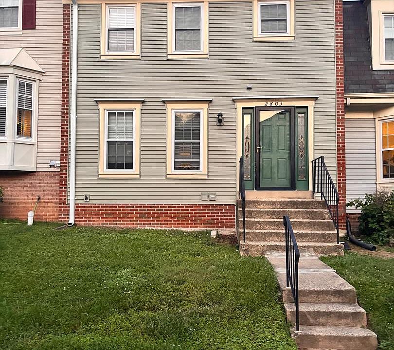 1st image of 2803 Knollside Ln