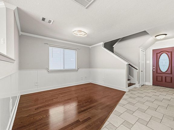 4th image of 26848 Manor Crest Ct