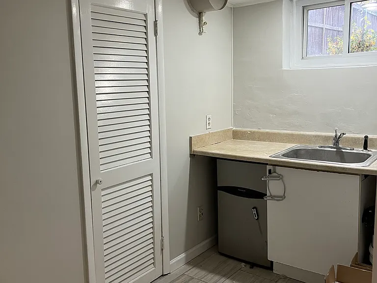 4444 Reservoir Rd NW — Photo 19