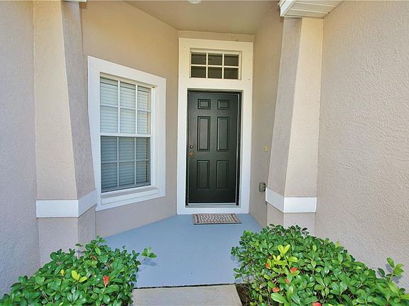 3rd image of 1828 Raven Glen Dr