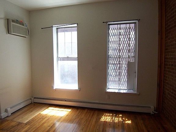 4th image of 314 E 51st St #4
