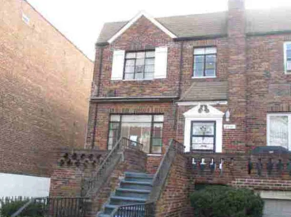 3710 Kings Hwy, Brooklyn, NY 11234