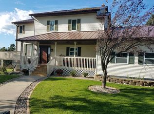 460 E Madison St, Hillsboro, WI 54634