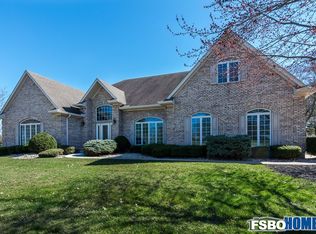4221 E 60th St, Davenport, IA 52807