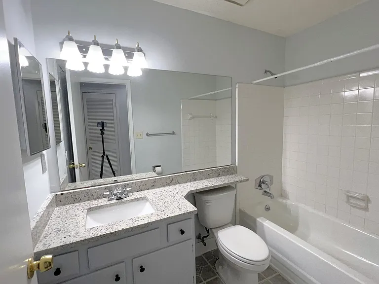 2248 Runnymeade Rdg — Photo 8