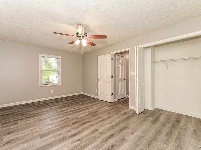 709 Cloudland Ct — Photo 8