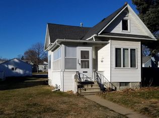 1909 Clay St, Cedar Falls, IA 50613
