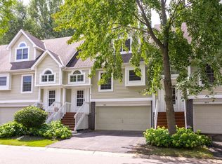 4906 Bayswater Rd, Minnetonka, MN 55345