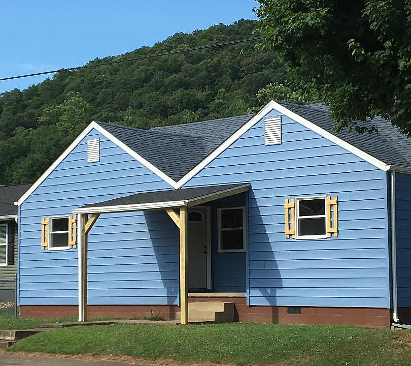 Street View DuPont and Gum