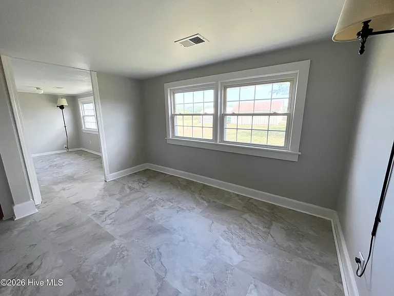 784 S Sandy Hook Rd — Photo 12