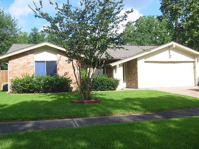 1st image of 13719 New Village Ln