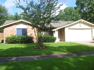 13719 New Village Ln, Sugar Land, TX 77498