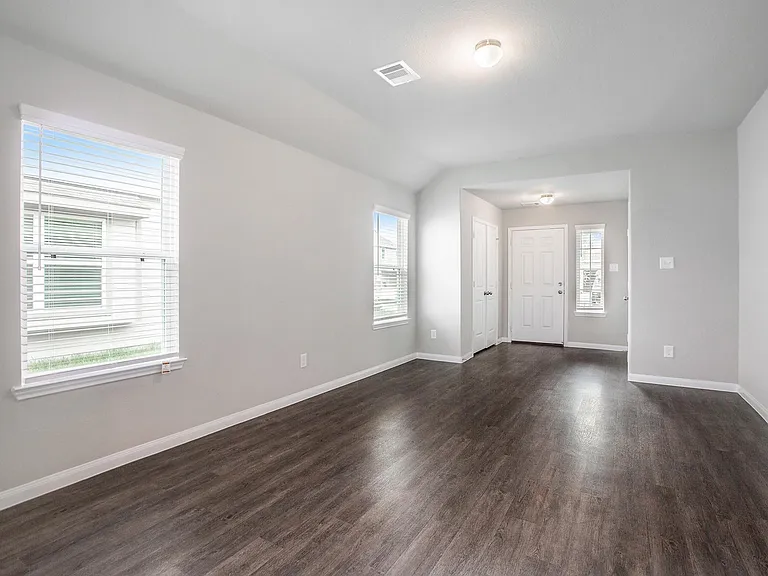 24826 Signorelli Way — Photo 10