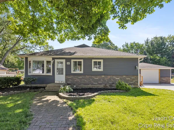 5666 Park Ave, Hudsonville, MI 49426