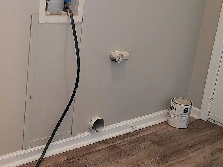 Laundry Room with hookup