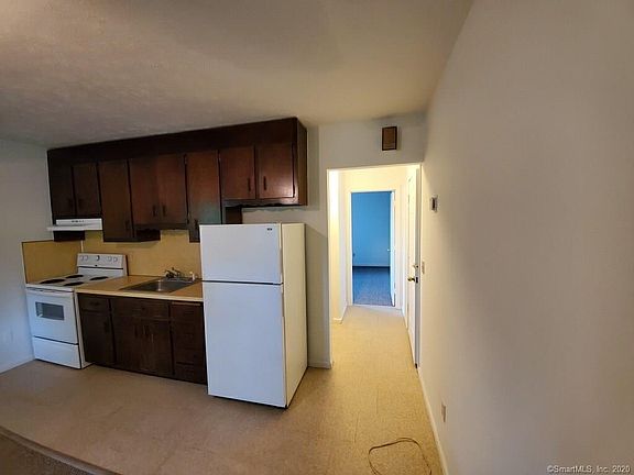 2nd image of 196 Woodland St