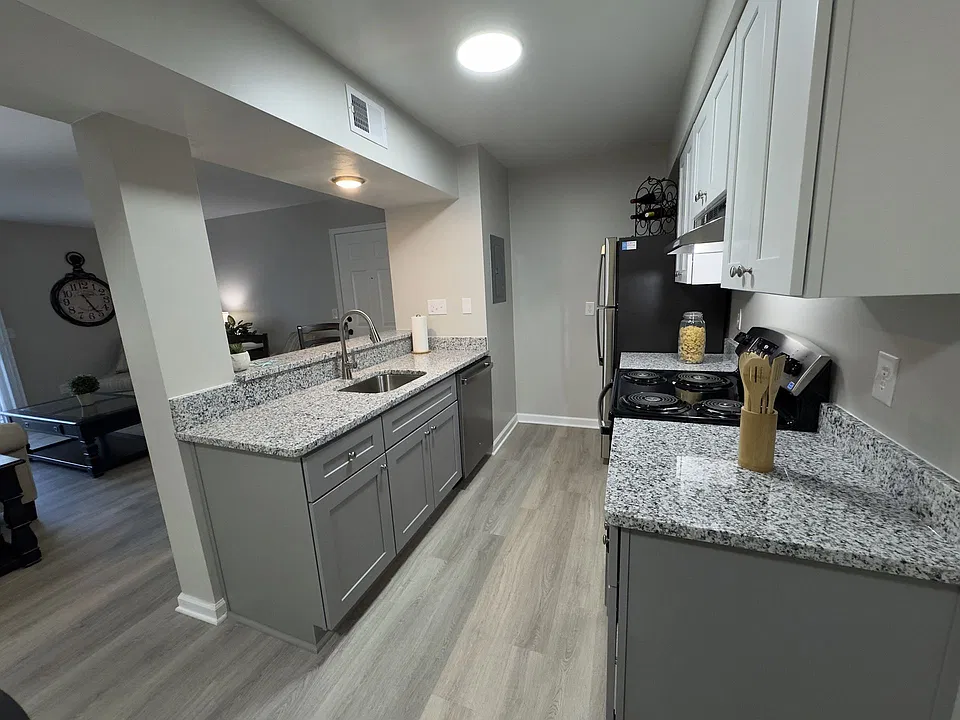 North Beach Apartments