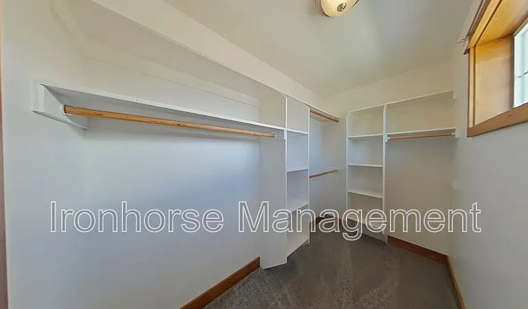5471 Glenellen Dr #4 — Photo 21