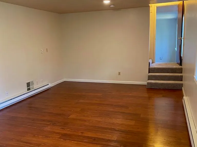 21 Muth Dr #2 — Photo 8