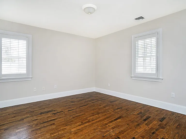 66 Apawamis Ave — Photo 15