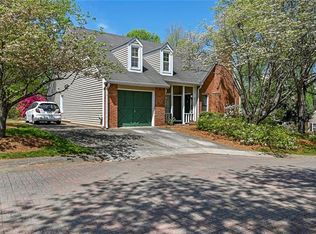 313 Roswell Green Ln, Roswell, GA 30075