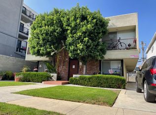 3667 Dunn Dr, Los Angeles, CA 90034