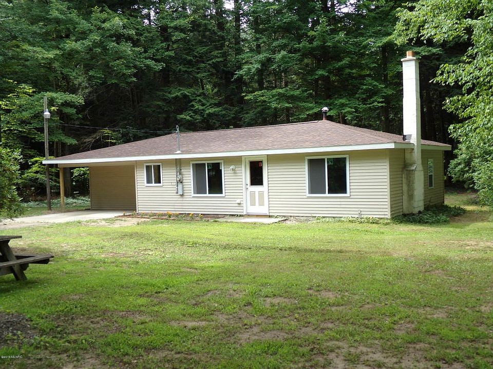 1st image of 9192 Leonard St