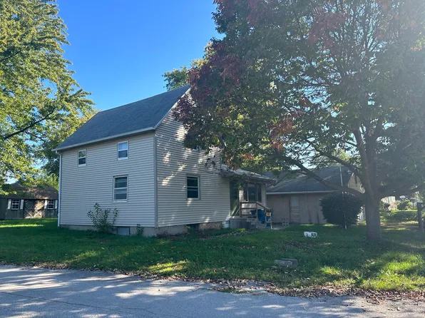 701 E North St, Pontiac, IL 61764