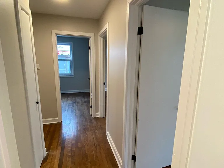 228 Woodroffe Ave #1 — Photo 18