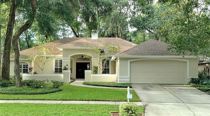 1st image of 704 Stratfield Dr