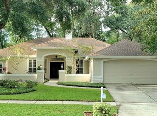 704 Stratfield Dr, Lutz, FL 33549